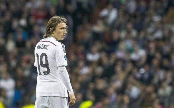 为什么棒球场没有统一的大小限制各地球场的差异解析