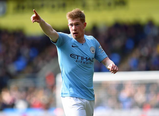 扑克实战： 面对“跟注站（Calling Station）”型对手，最好的策略是绝不诈唬。（扑克实战攻略：面对跟注站型对手，避免诈唬是最佳策略）